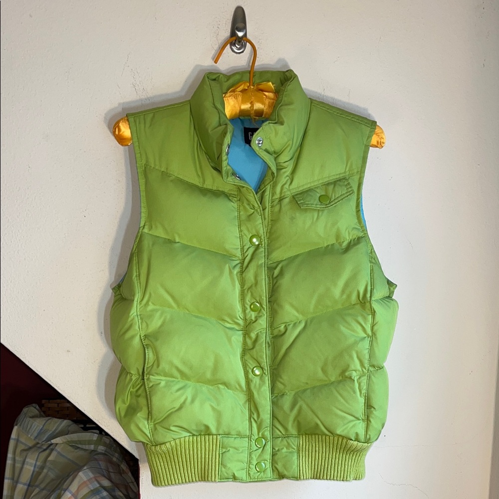 Gap Lime Green Down Filled Snap Front Puffer Vest… - image 1